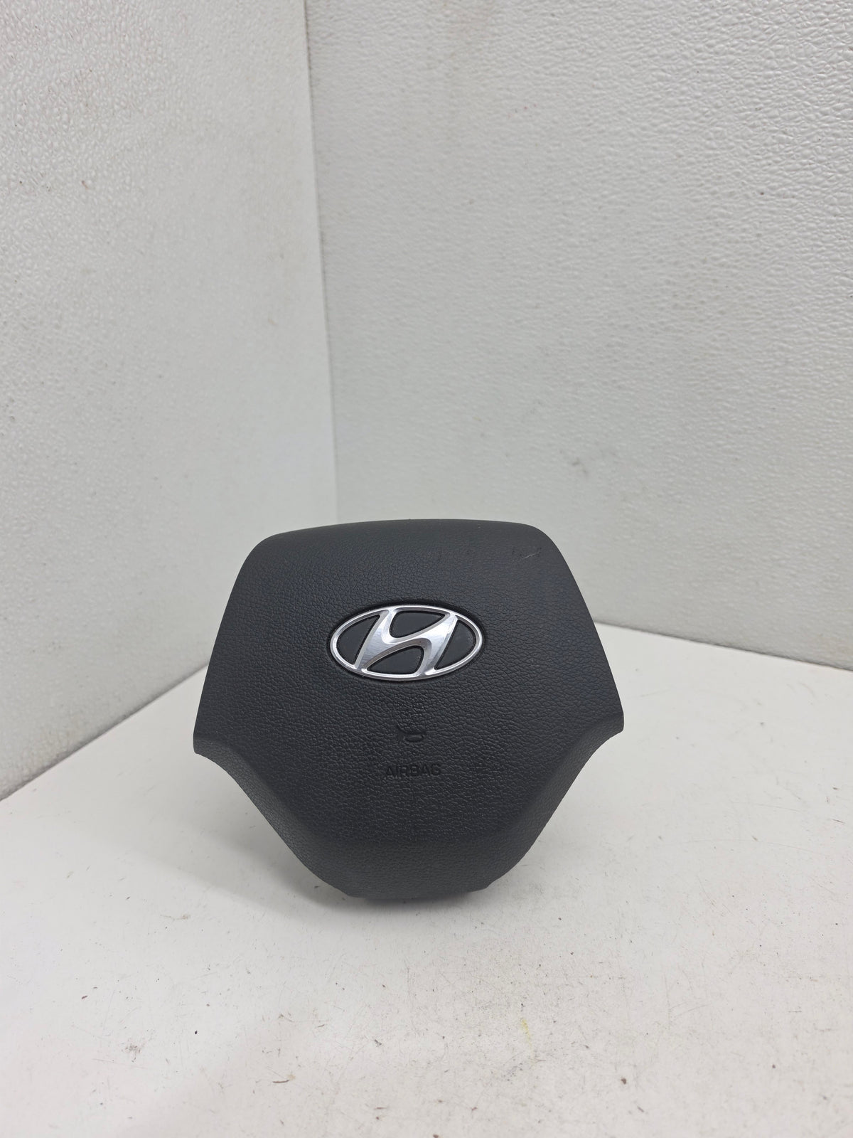 2017-2018 Hyundai Tucson Driver Steering Wheel Airbag Module OEM