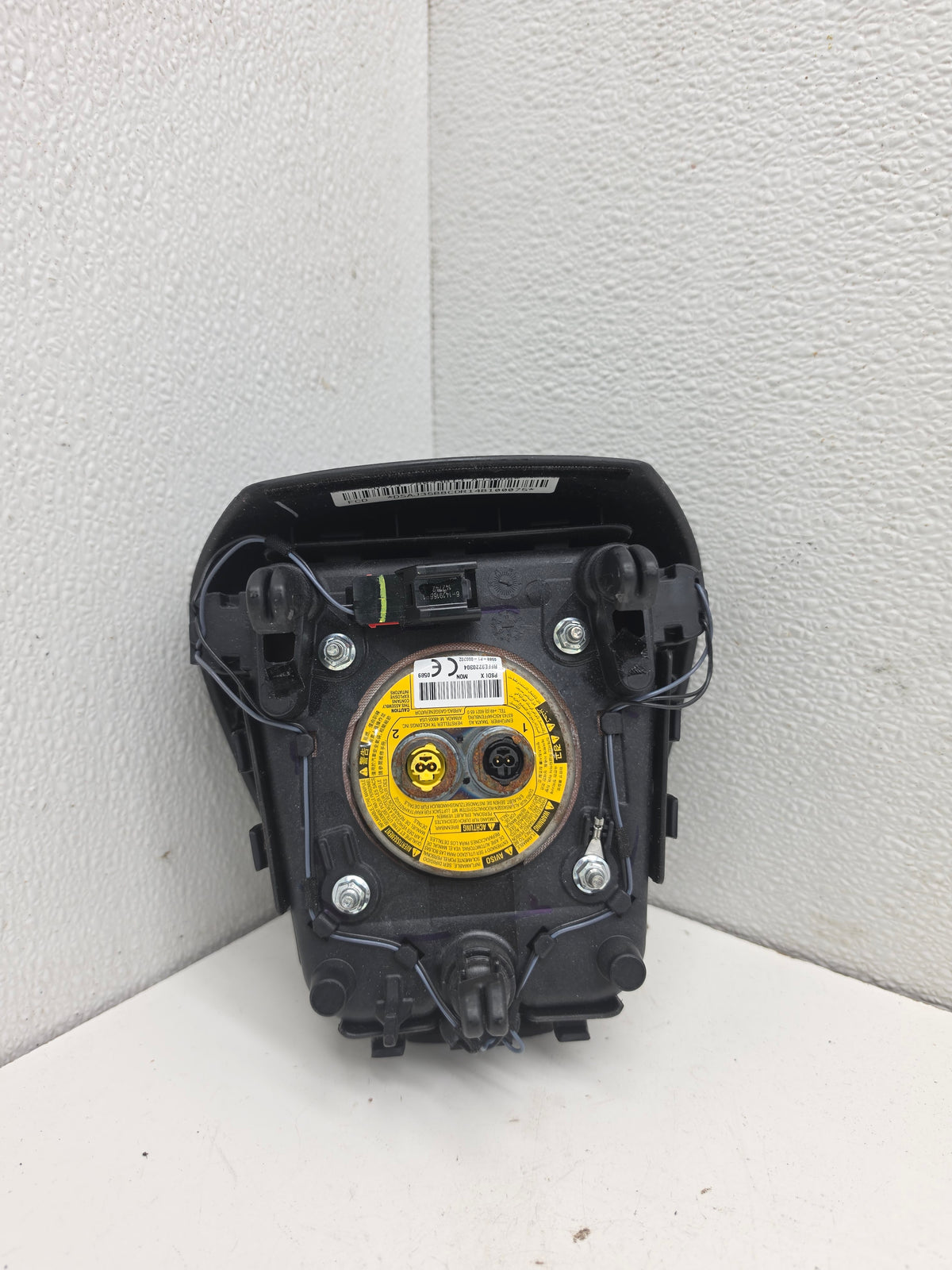 2015-2016 Ford Fusion Driver Steering Wheel Airbag Module OEM
