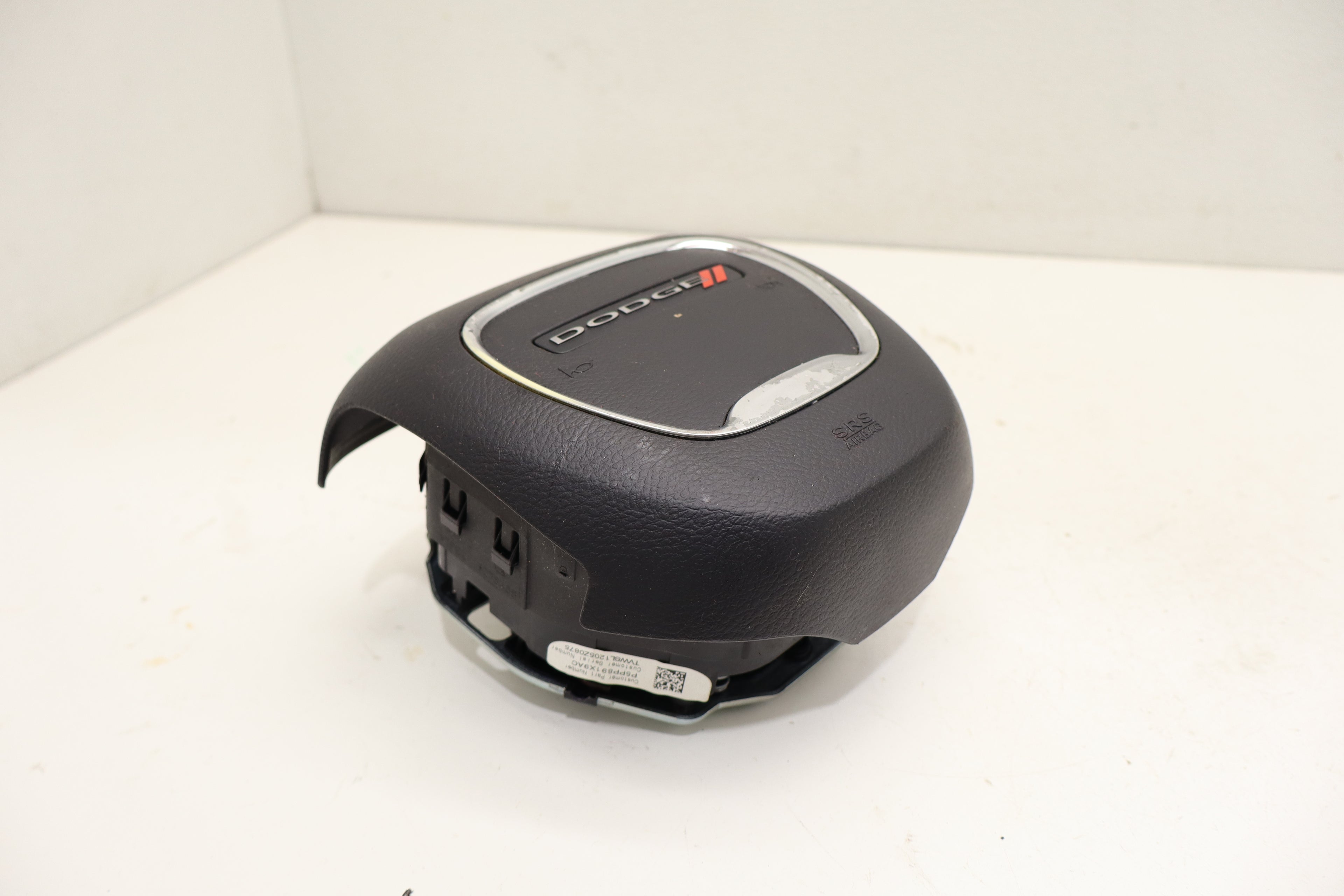2015 Dodge Charger Driver Steering Wheel Airbag Module OEM 2C3CDXHG7FH852673