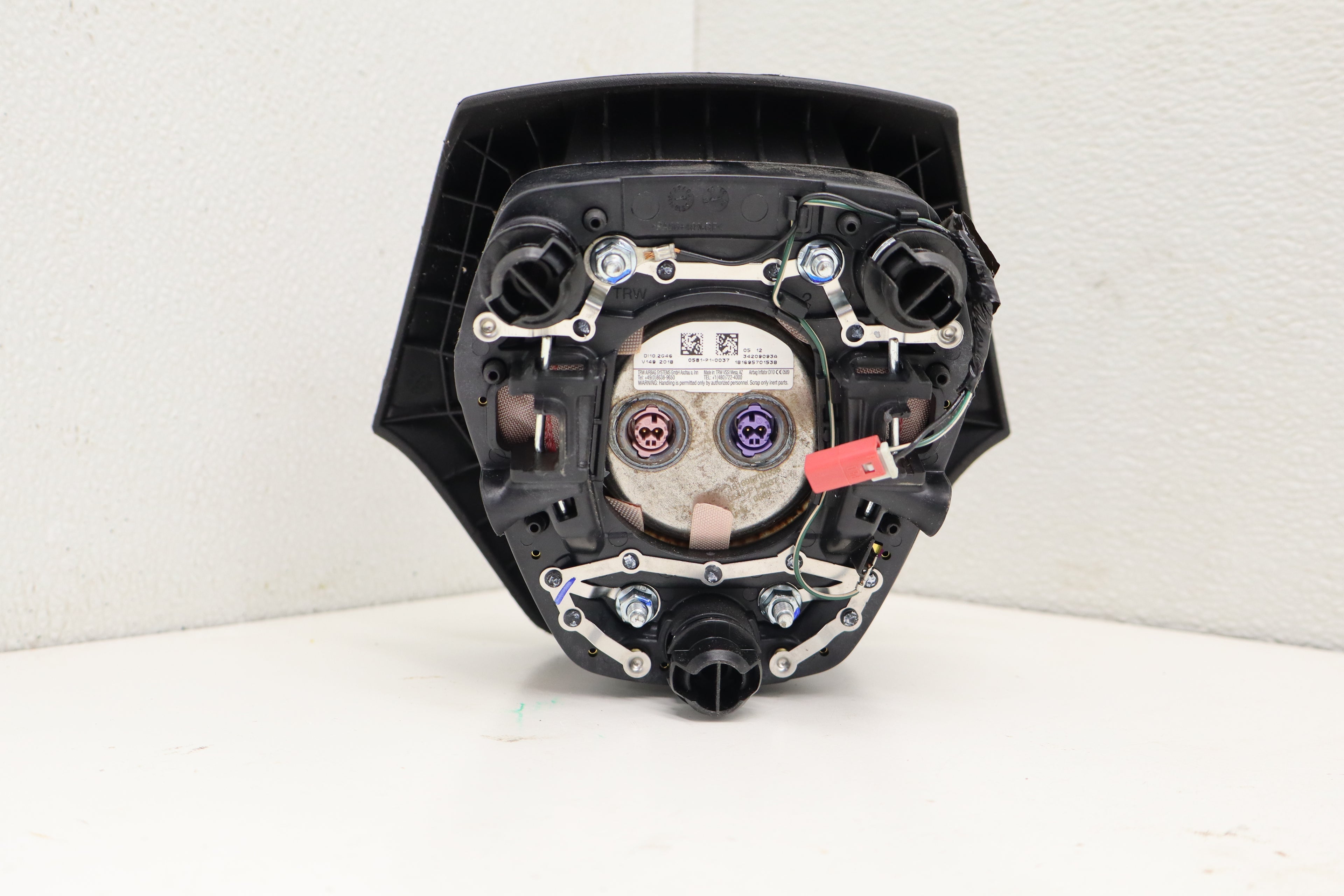 2019 Chevrolet Camaro Driver Steering Wheel Airbag Module OEM 1G1FH1R7XK0108209
