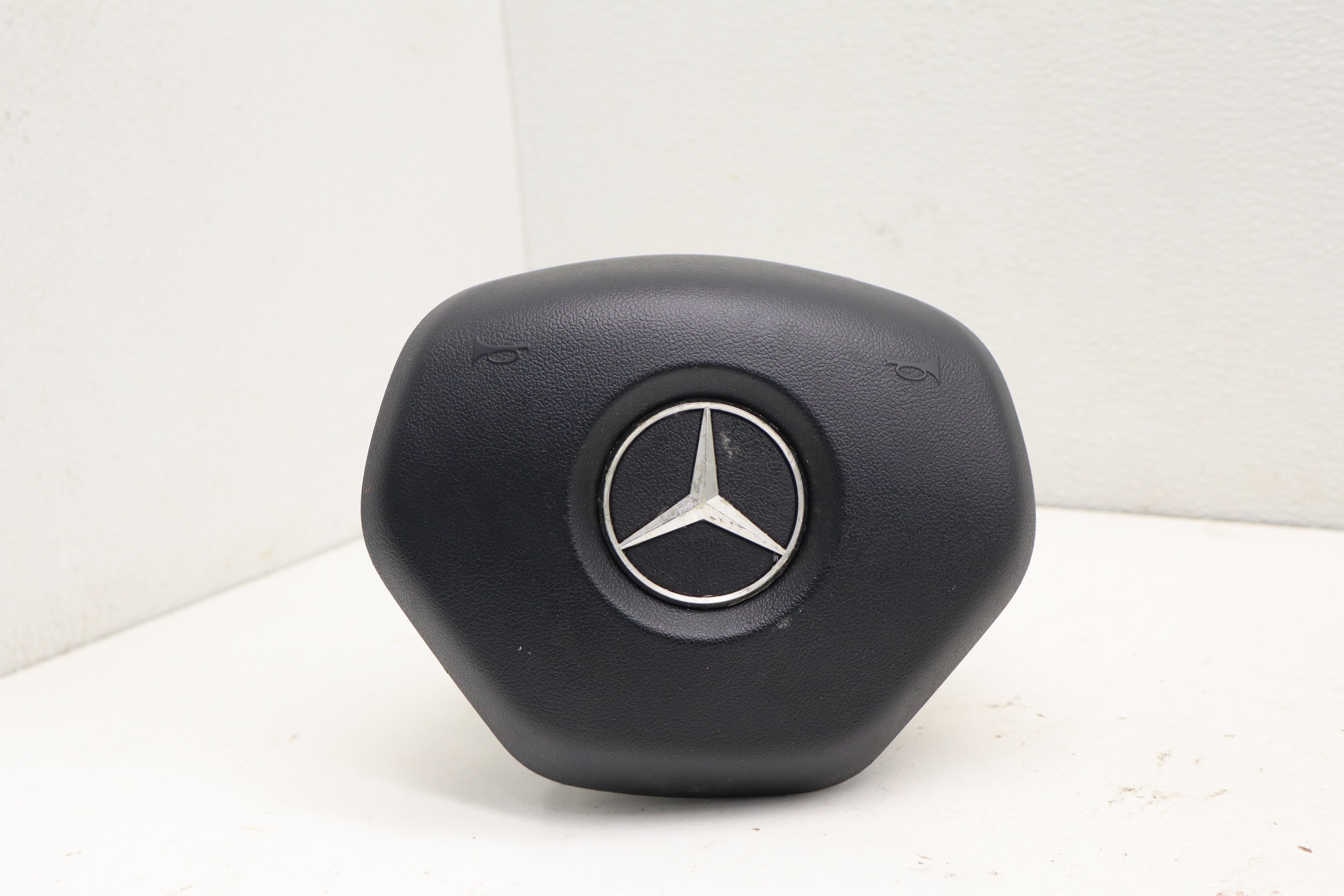 2012-2014 MERCEDES-BENZ C-Class Driver Steering Wheel Airbag Module OEM