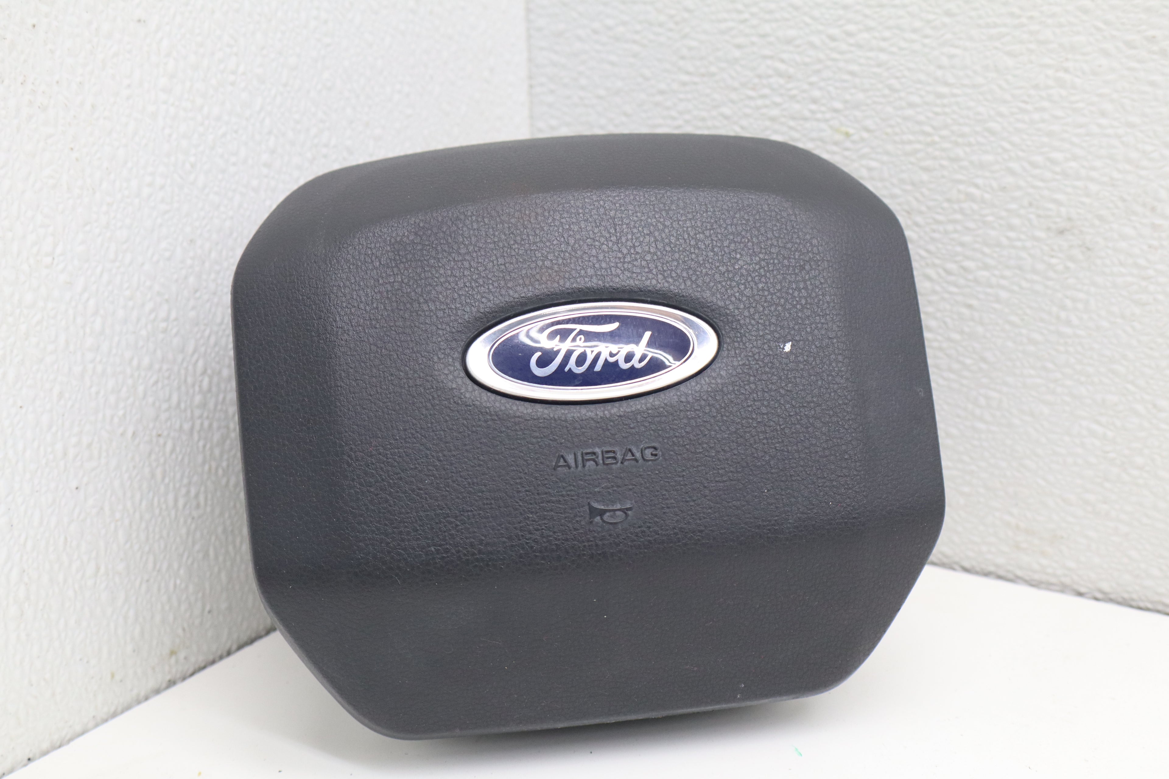 2021-2024 FORD F-150 Driver Steering Wheel Airbag Module OEM