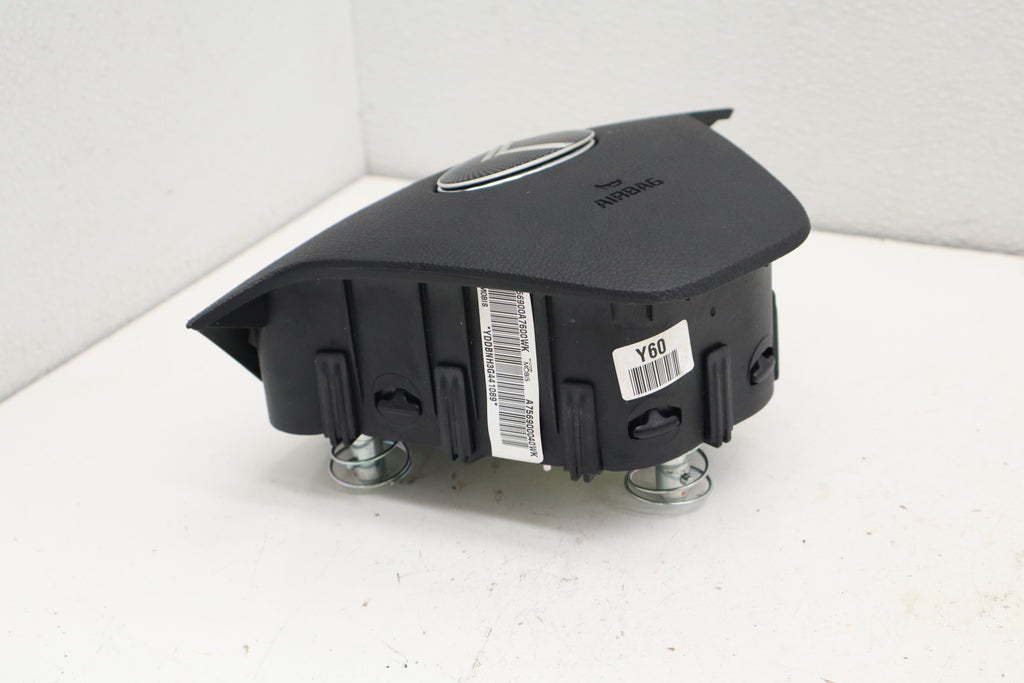 2017-2018 Kia Forte Driver Steering Wheel Airbag Module OEM