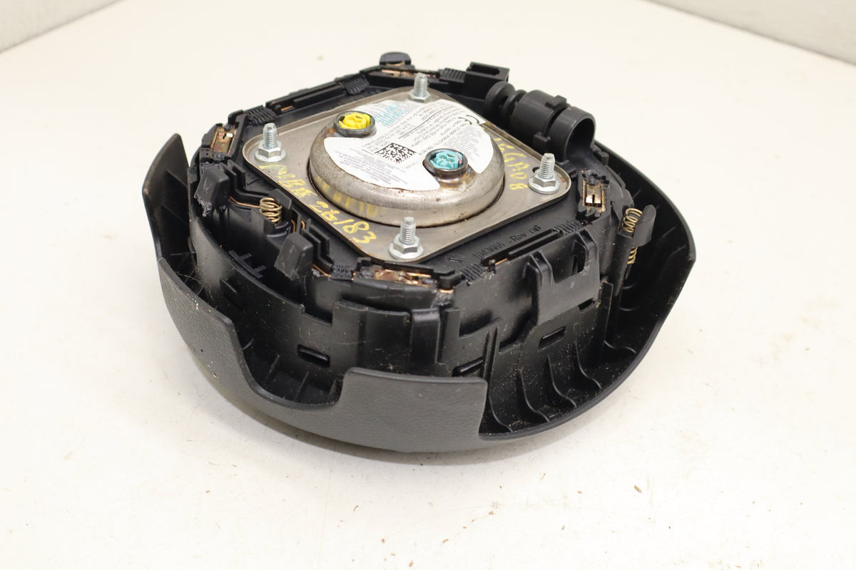 2015-2018 JEEP Renegade Driver Steering Wheel Airbag Module OEM