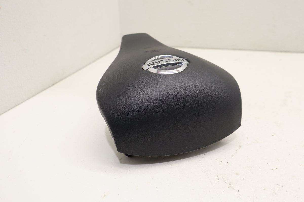2015-2018 Nissan Altima Driver Steering Wheel Airbag Module OEM