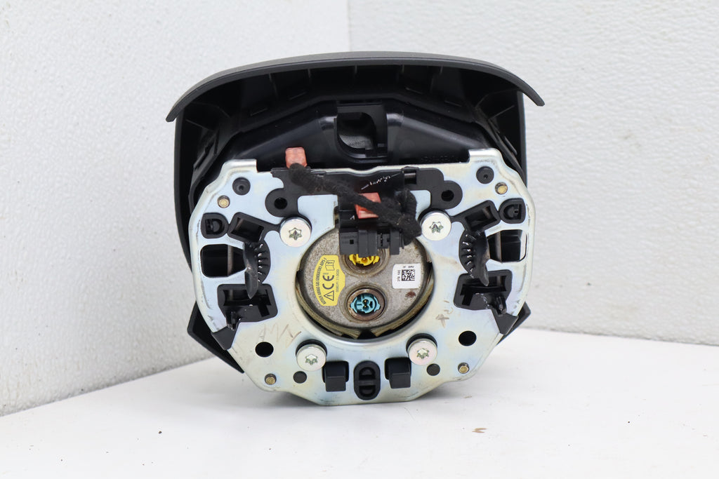 2015-2018 Chrylser 300 Driver Steering Wheel Airbag Module OEM