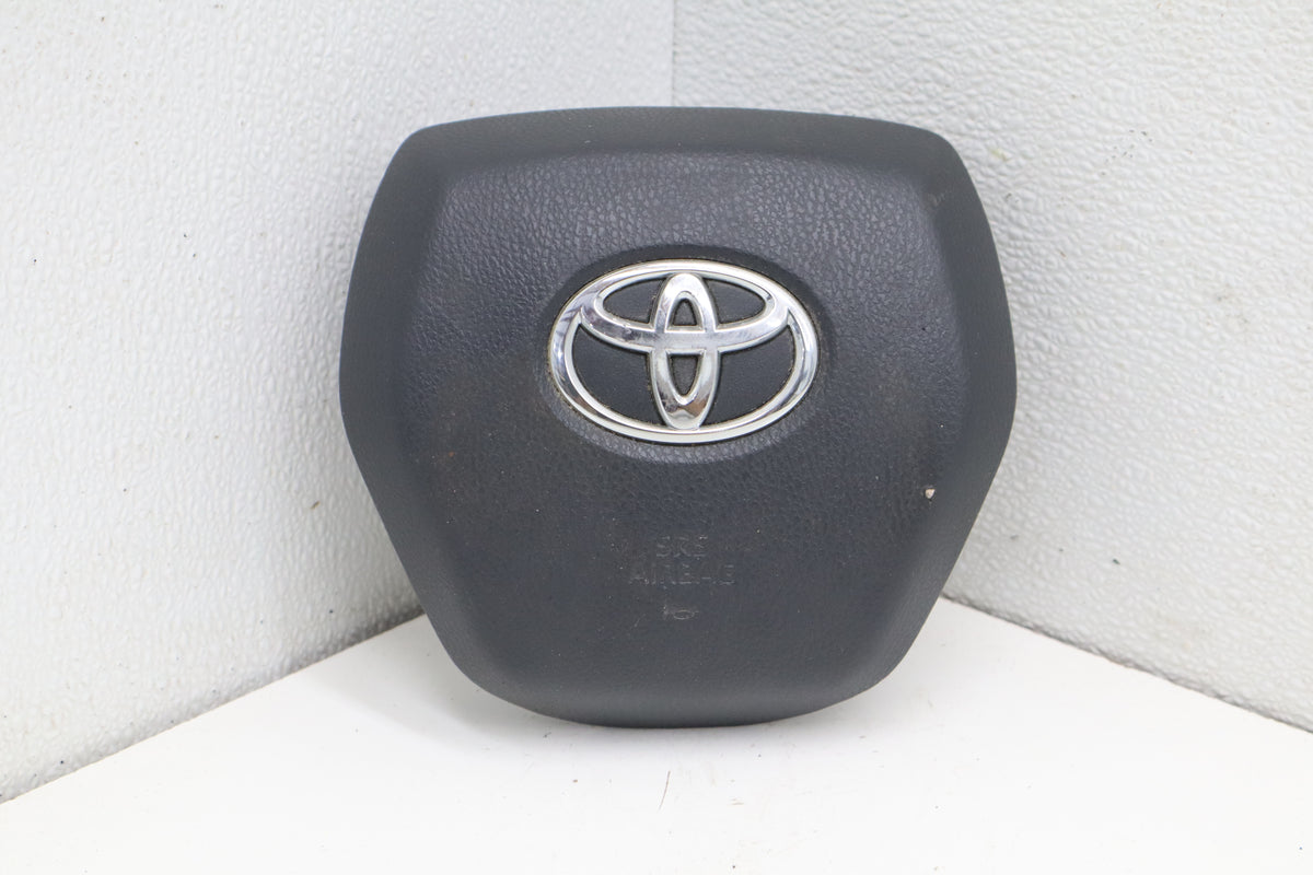2018-2020 Toyota Camry Driver Steering Wheel Airbag Module OEM