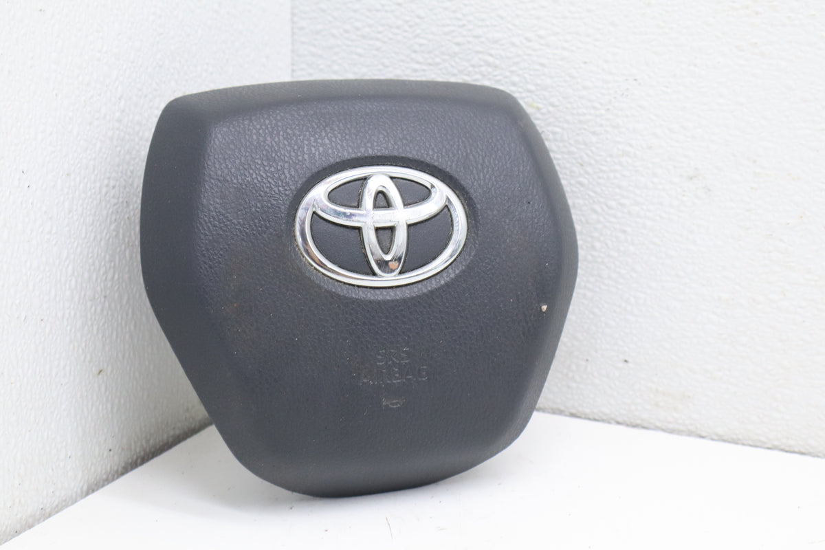 2018-2020 Toyota Camry Driver Steering Wheel Airbag Module OEM