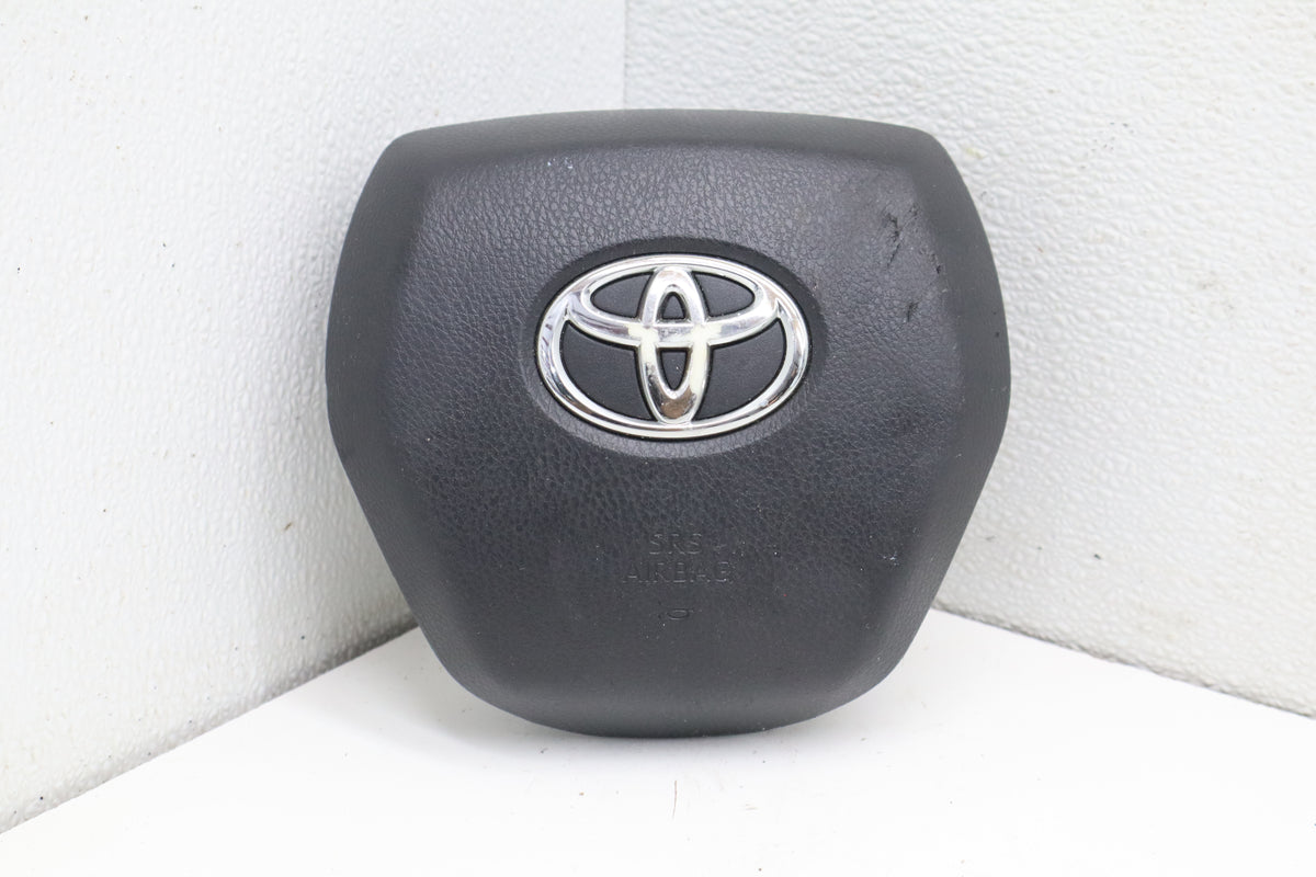 2018-2020 Toyota Camry Driver Steering Wheel Airbag Module OEM