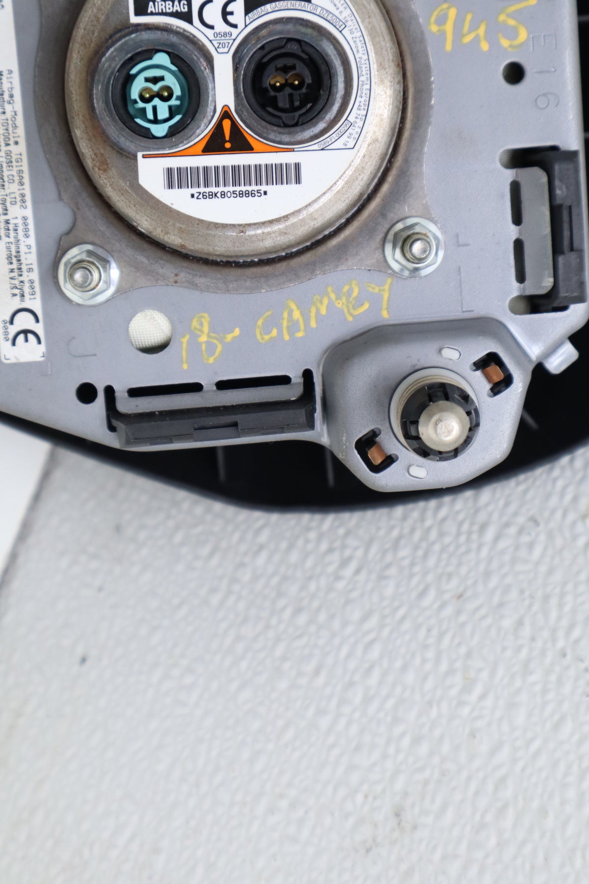 2018-2020 Toyota Camry Driver Steering Wheel Airbag Module OEM