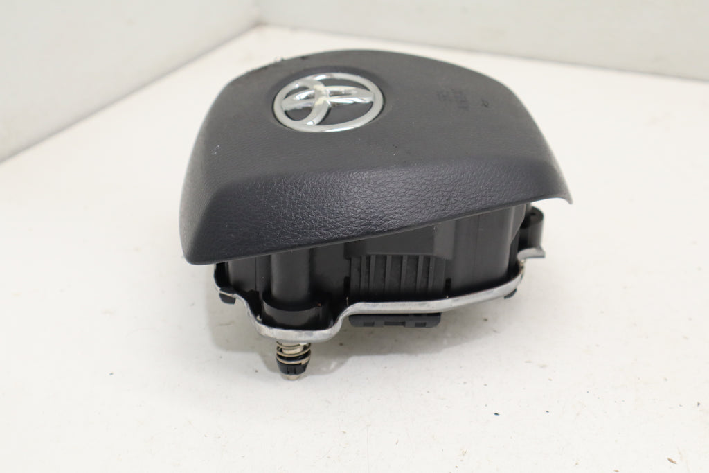 2018-2020 Toyota Camry Driver Steering Wheel Airbag Module OEM