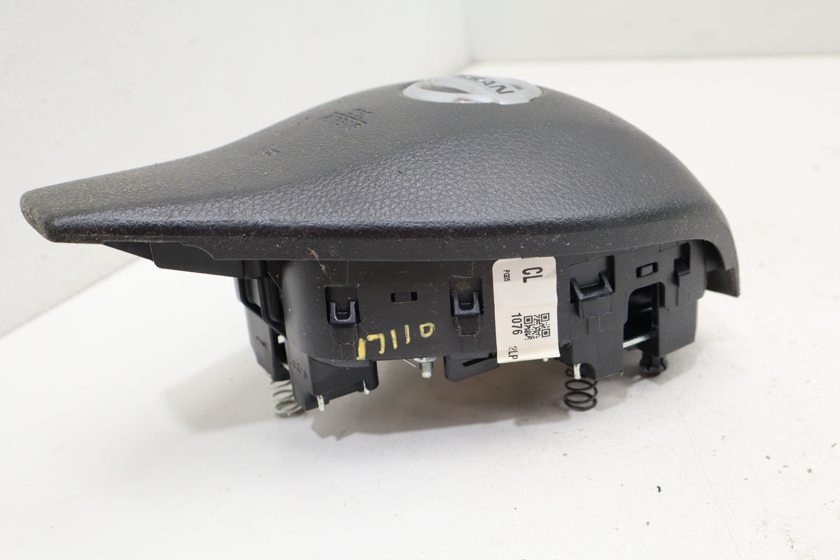 2015-2018 Nissan Altima Driver Steering Wheel Airbag Module OEM