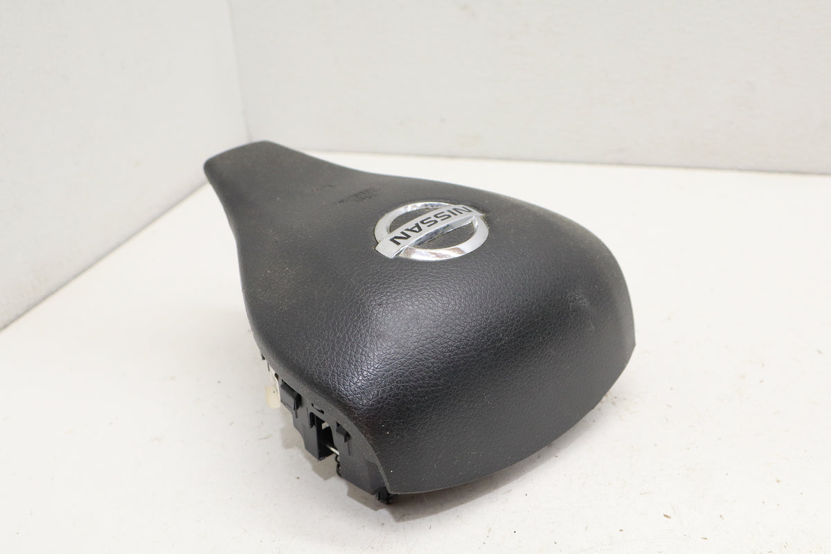 2015-2018 Nissan Altima Driver Steering Wheel Airbag Module OEM