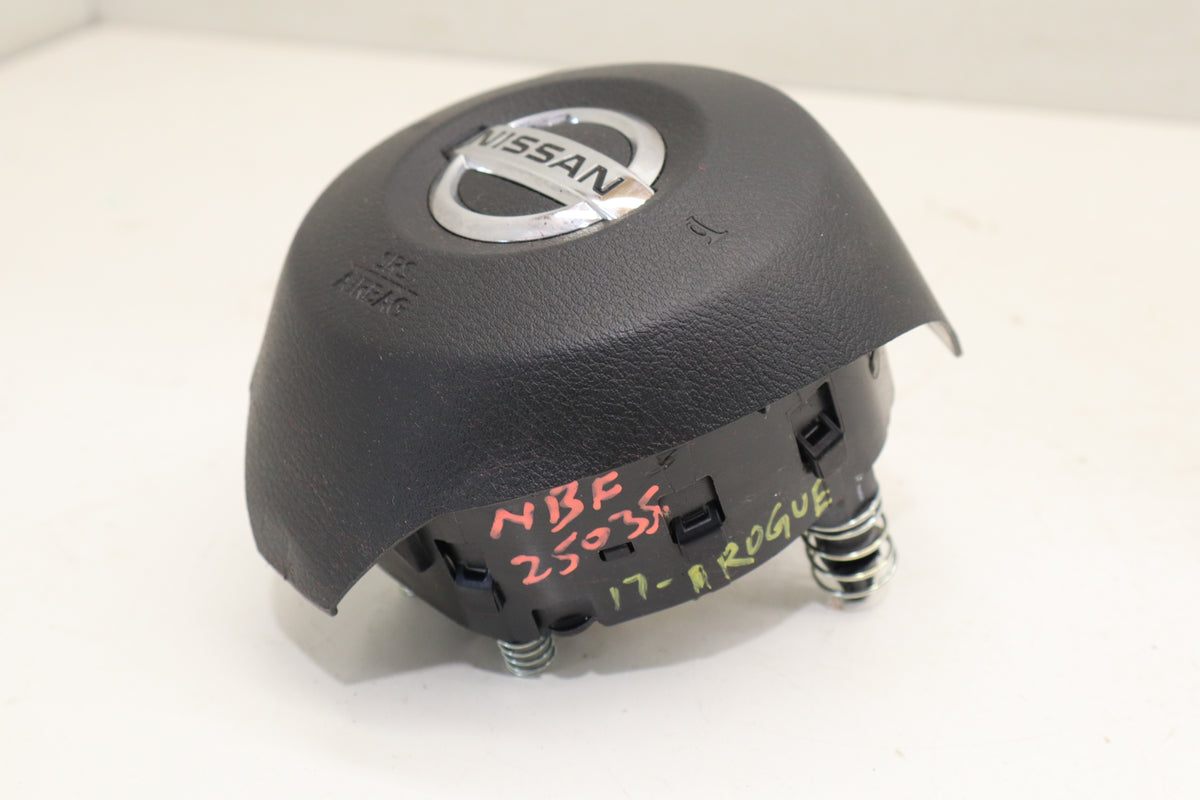 2017-2019 Nissan Rogue Driver Steering Wheel Airbag Module OEM