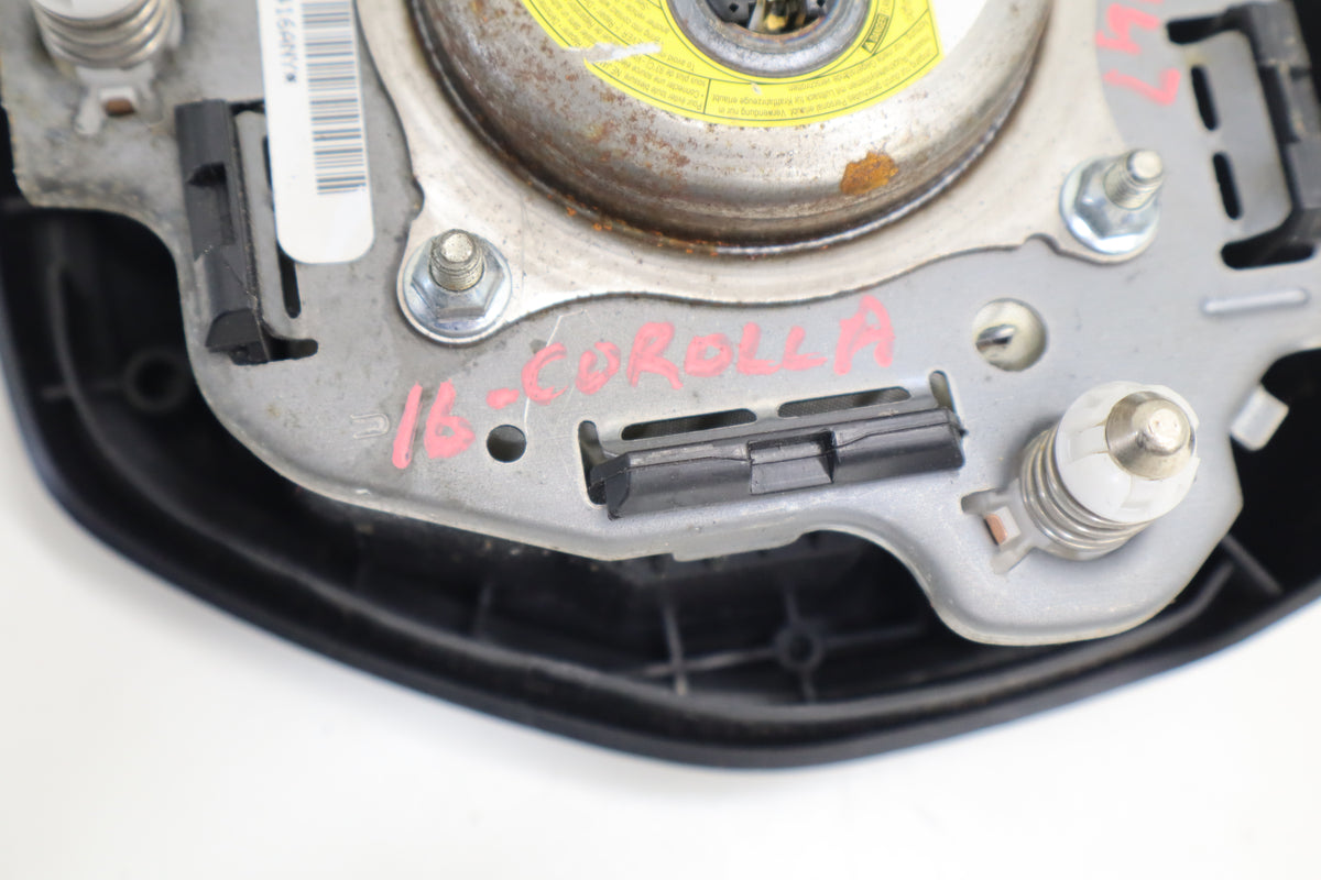 2015-2016 Toyota Corolla Driver Steering Wheel Airbag Module OEM