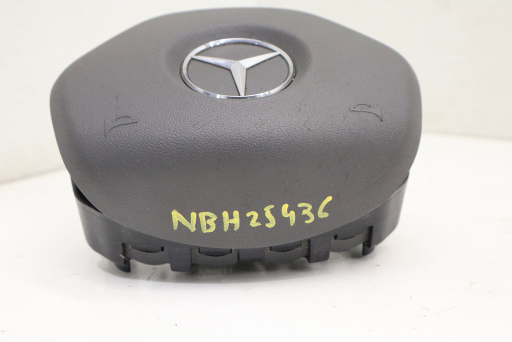 2015-2017 Mercedes-Benz E-Class Driver Steering Wheel Airbag Module OEM