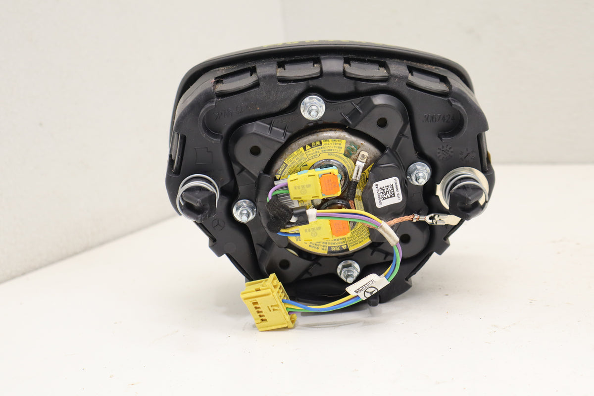 2015-2017 Mercedes-Benz E-Class Driver Steering Wheel Airbag Module OEM