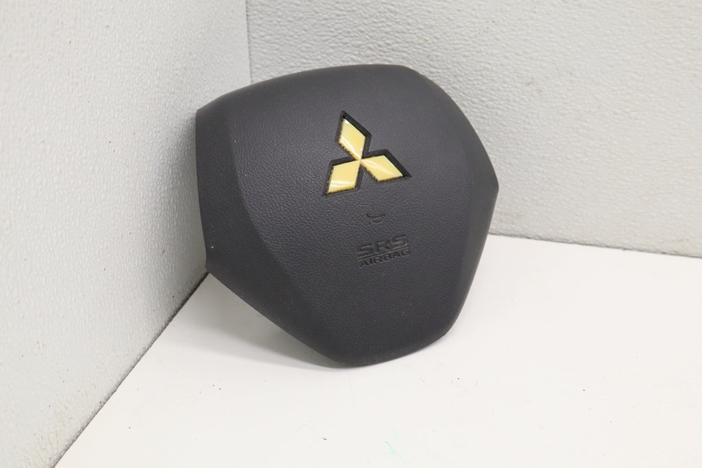 2017-2020 MITSUBISHI MIRAGE Driver Steering Wheel Airbag Module OEM