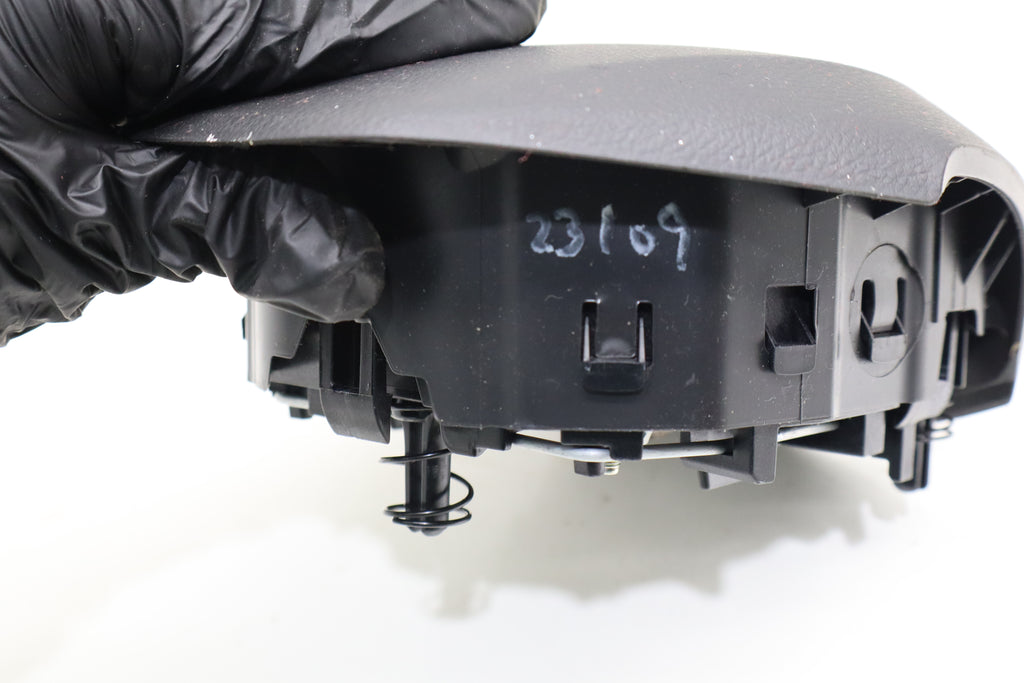 2017-2018 MITSUBISHI OUTLANDER SPORT Driver Steering Wheel Airbag Module OEM