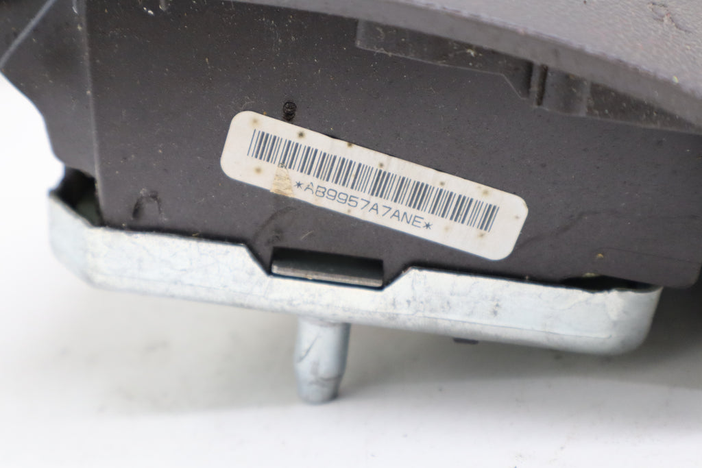 2007-2010 Cadillac ESCALADE Driver Steering Wheel Airbag Module OEM