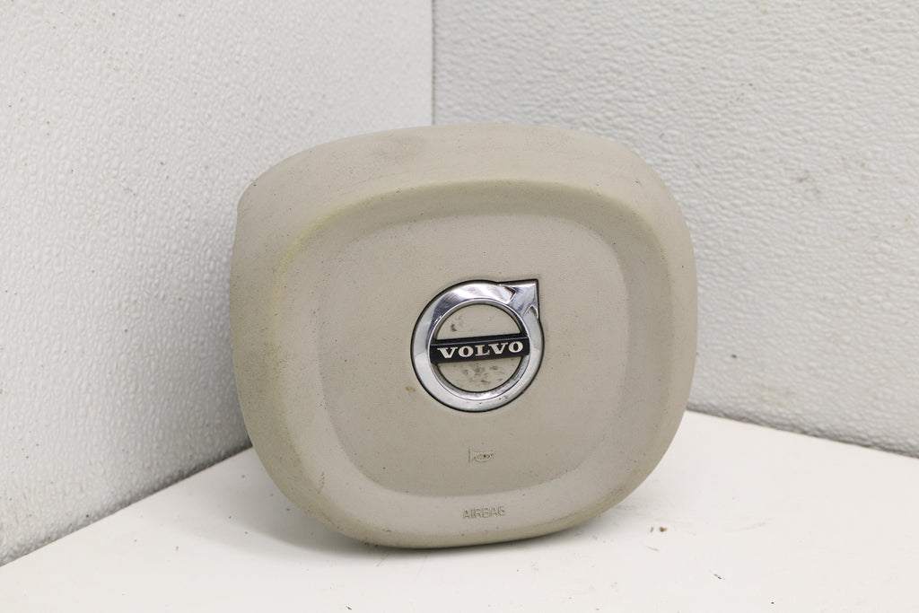 2019 VOLOVO XC90  Driver Steering Wheel Airbag Module OEM