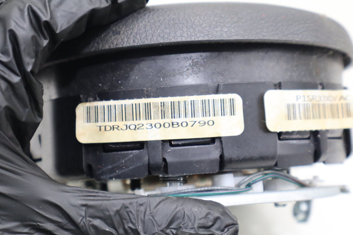 2011-2012 JEEP LIBERTY Driver Steering Wheel Airbag Module OEM